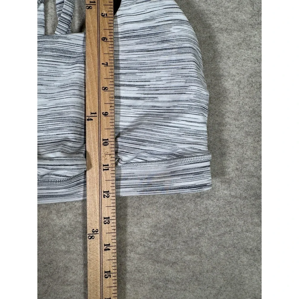 Lululemon Sports Bra Womens 10 Gray Stripe Strappy Crossback Yoga Gym Running